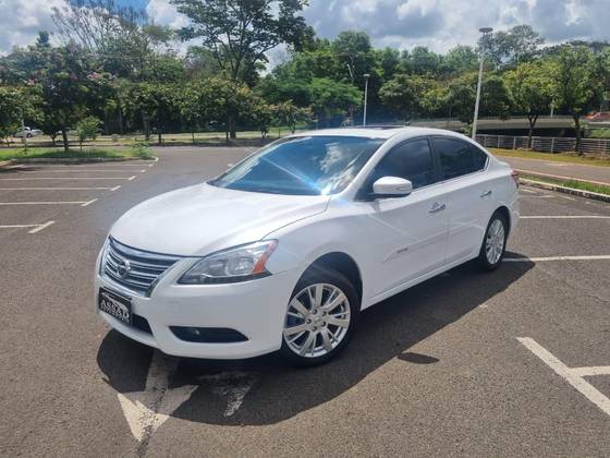 NISSAN SENTRA 2.0 SL 16V FLEX 4P AUTOMÁTICO